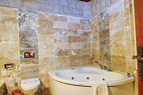 Aşk-ı Nare Cave Hotel