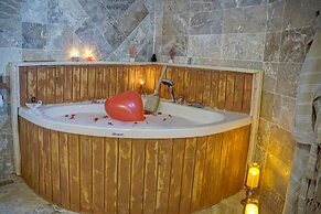 Aşk-ı Nare Cave Hotel