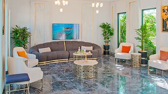 Feniks Hotel
