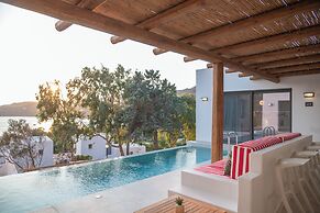FarOut BeachClub - Rooms & Camping
