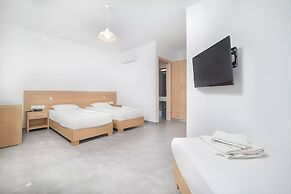 FarOut BeachClub - Rooms & Camping