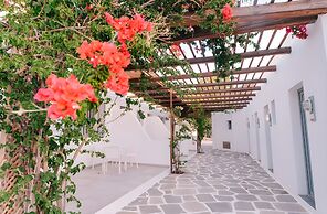 FarOut BeachClub - Rooms & Camping