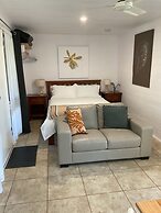 Marlo Hideaway