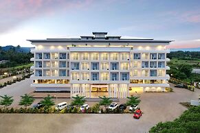 The Sentra Hotel Manado
