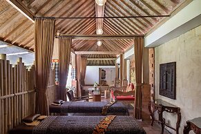 Kailash Suite by GenuineHost