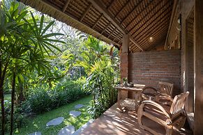 Kailash Suite by GenuineHost