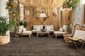 WOM Beach Pod Hotel
