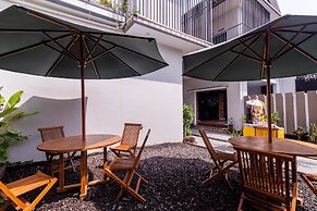 Josh Guest House