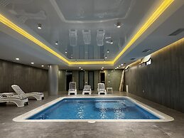 King Plaza Hotel
