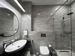 King Plaza Hotel