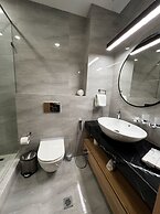 King Plaza Hotel