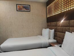 Hotel Aavas Inn