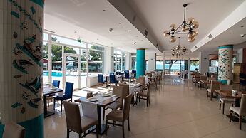 LAKE LİFE HOTEL