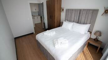 LAKE LİFE HOTEL