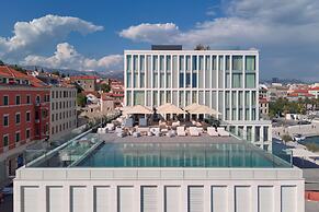 Hotel Ambasador