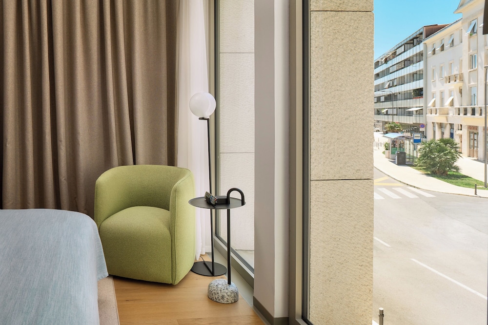 Hotel Ambasador