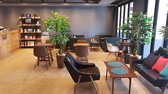 ARK BLUE HOTEL