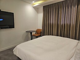 ARK BLUE HOTEL