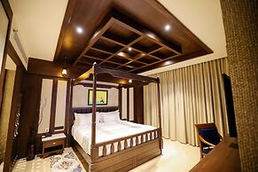 AJ Grand Hotel