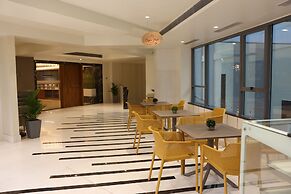 AJ Grand Hotel