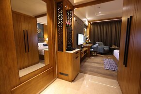 AJ Grand Hotel
