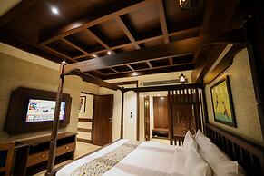 AJ Grand Hotel