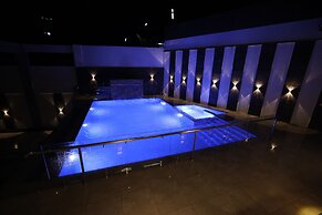 AJ Grand Hotel