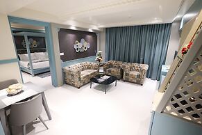 AJ Grand Hotel