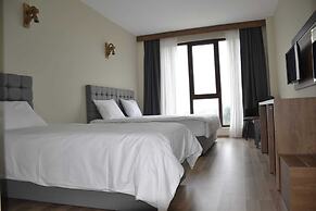 Alya Teras Otel