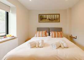 Fully Accessible-disabled Adapted-hot Tub-pets