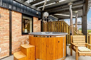 Fully Accessible-disabled Adapted-hot Tub-pets
