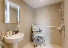 Fully Accessible-disabled Adapted-hot Tub-pets
