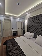 LUXX GARDEN HOTEL