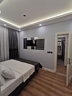 LUXX GARDEN HOTEL