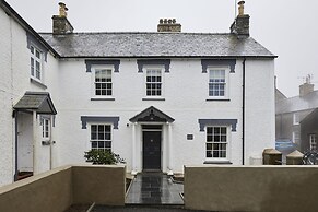 Major House