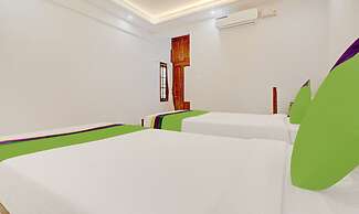 Itsy Hotels Palm Grove By D2V