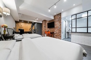 27 HOTEL