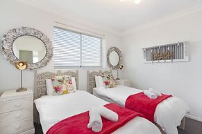 Blouberg Heights 1601 by HostAgents