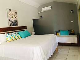 Airport Beach Hotel