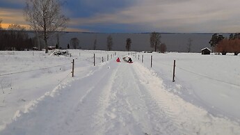 Romantic Lakeview Guesthouse in Swedish Nature