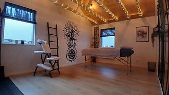 Romantic Lakeview Guesthouse in Swedish Nature