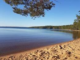 Romantic Lakeview Guesthouse in Swedish Nature