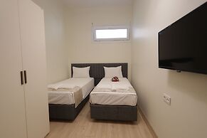 Bonita Apart