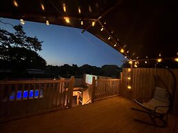 Aladdin Safari Tent
