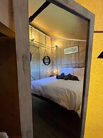 Aladdin Safari Tent
