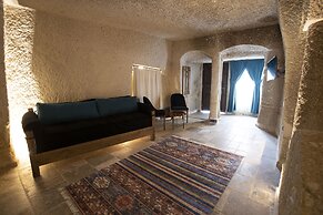 Medusa Cave Hotel
