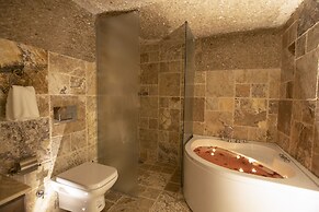 Medusa Cave Hotel