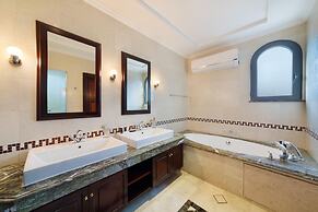 Private Pool Beach Access Villa w Cinematic Vws