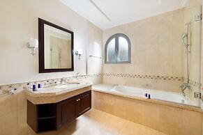 Private Pool Beach Access Villa w Cinematic Vws