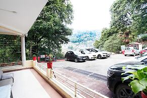 Corbett Aroma Park By Royal Collection